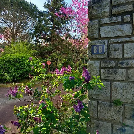 Pontaillac Metairie アパート *